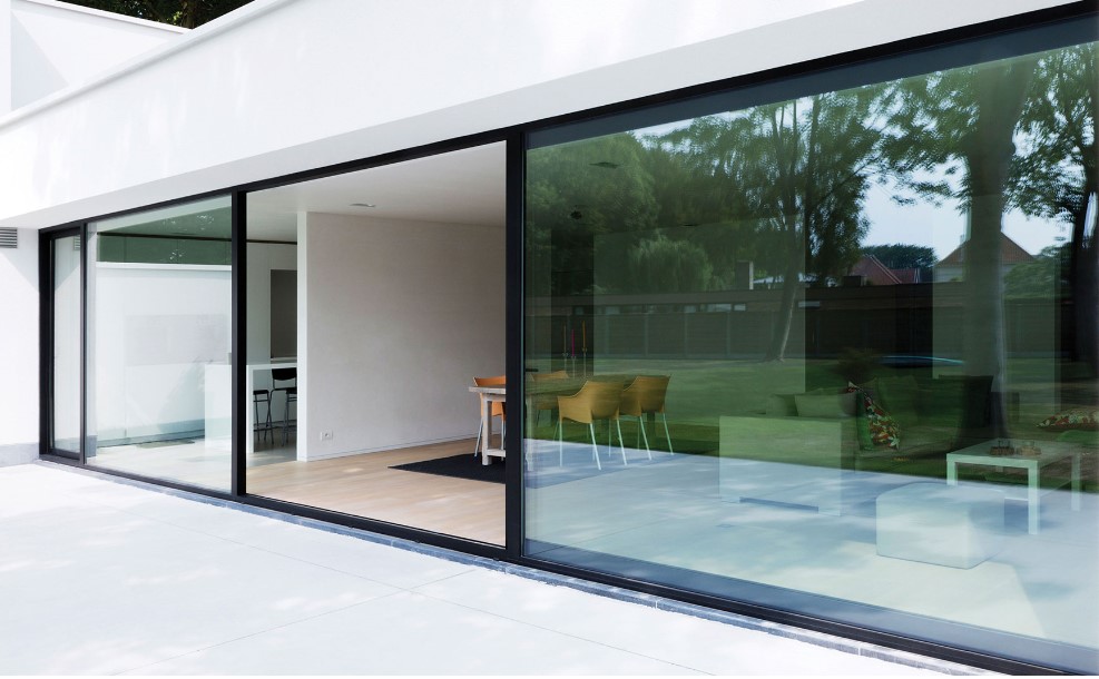 7 REASONS WHY BUYING ALUMINIUM BIFOLD SLIDING DOOR IS A GOOD